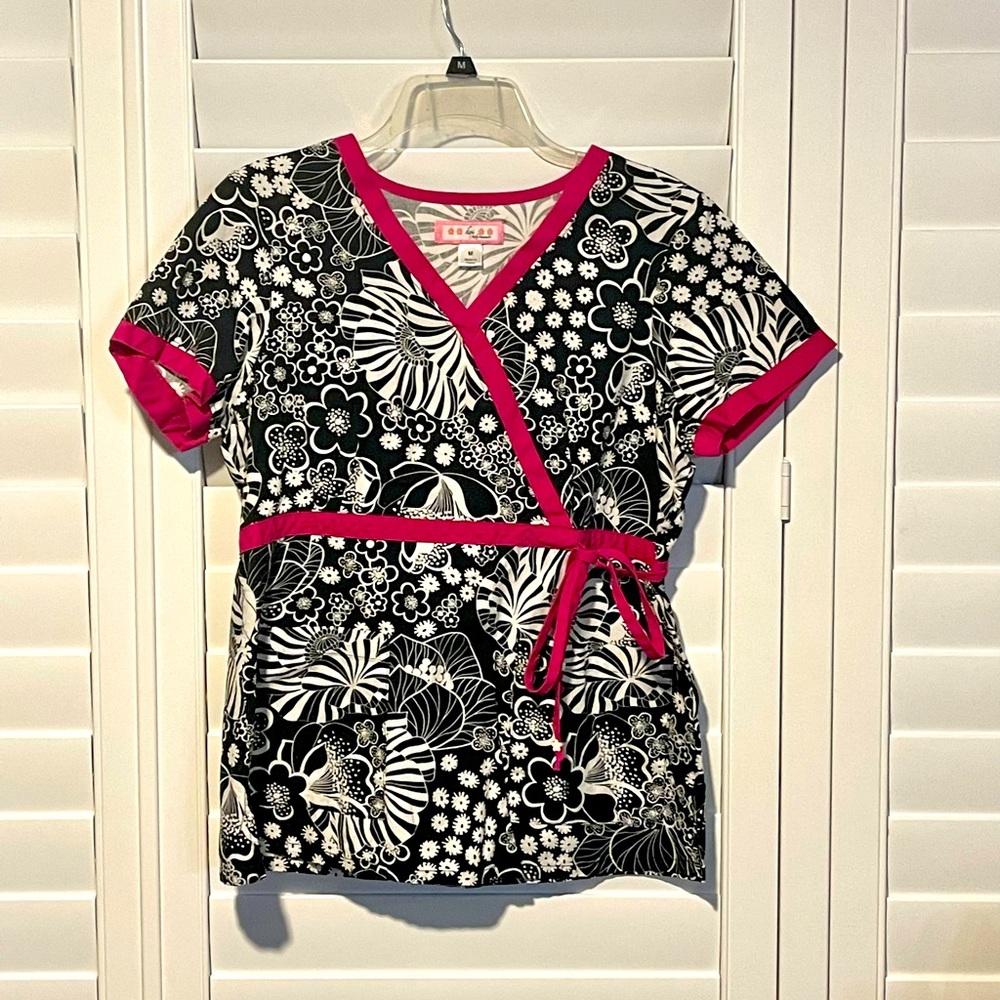 Koi Scrub top